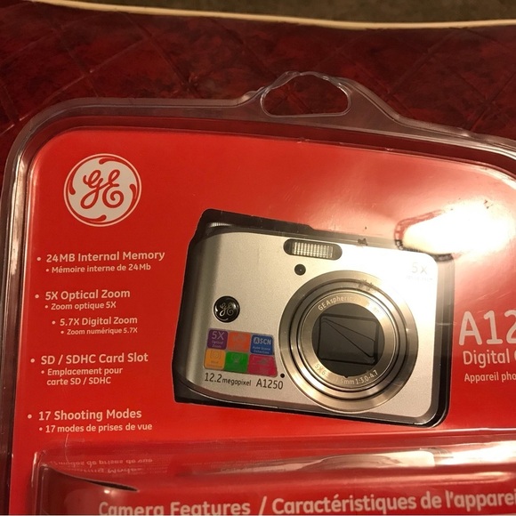 NWT GE Smart Series A1250 12.2MP Digital Camera - Picture 4 of 4